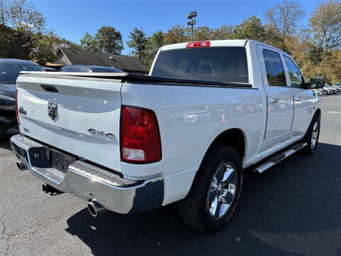 2022 RAM 1500 Classic SLT
