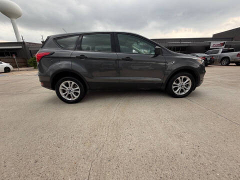 2019 Ford Escape S