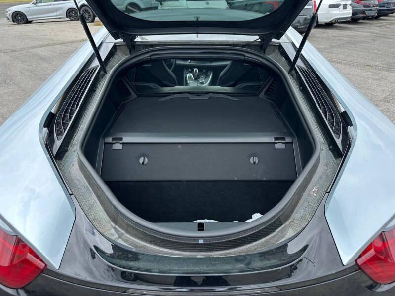2016 BMW i8