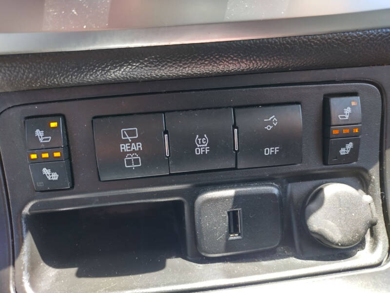 2016 GMC Acadia SLE-2