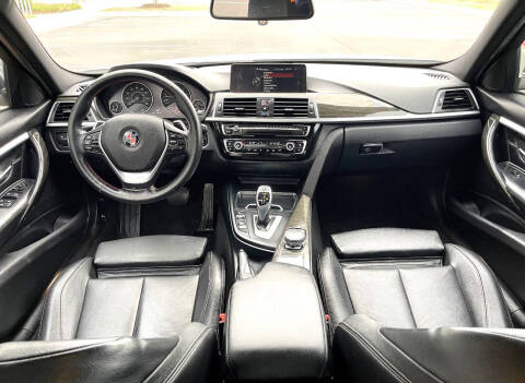 2016 BMW 3 Series 328i