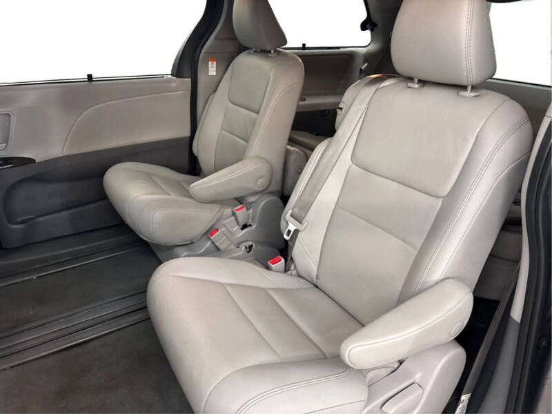 2020 Toyota Sienna