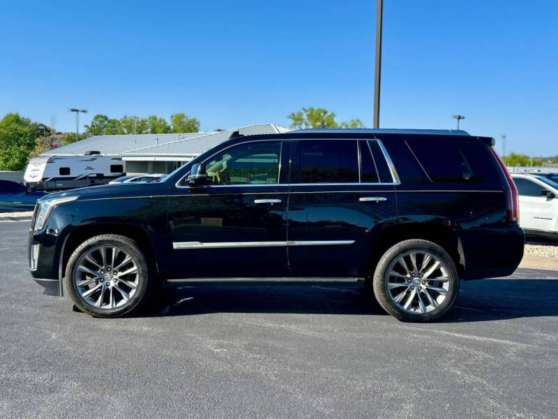 2016 Cadillac Escalade Platinum