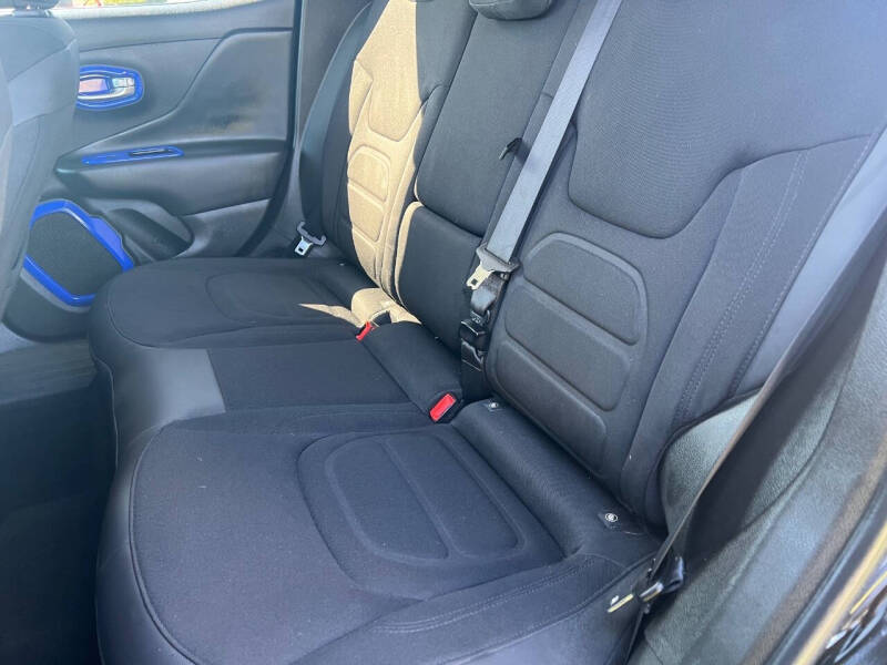 2017 Jeep Renegade Altitude