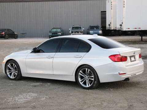 2013 BMW 3 Series 328i