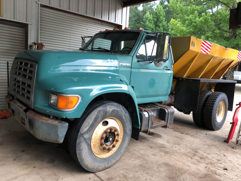 1998 Ford F-800 for sale at M & W MOTOR COMPANY in Hope AR