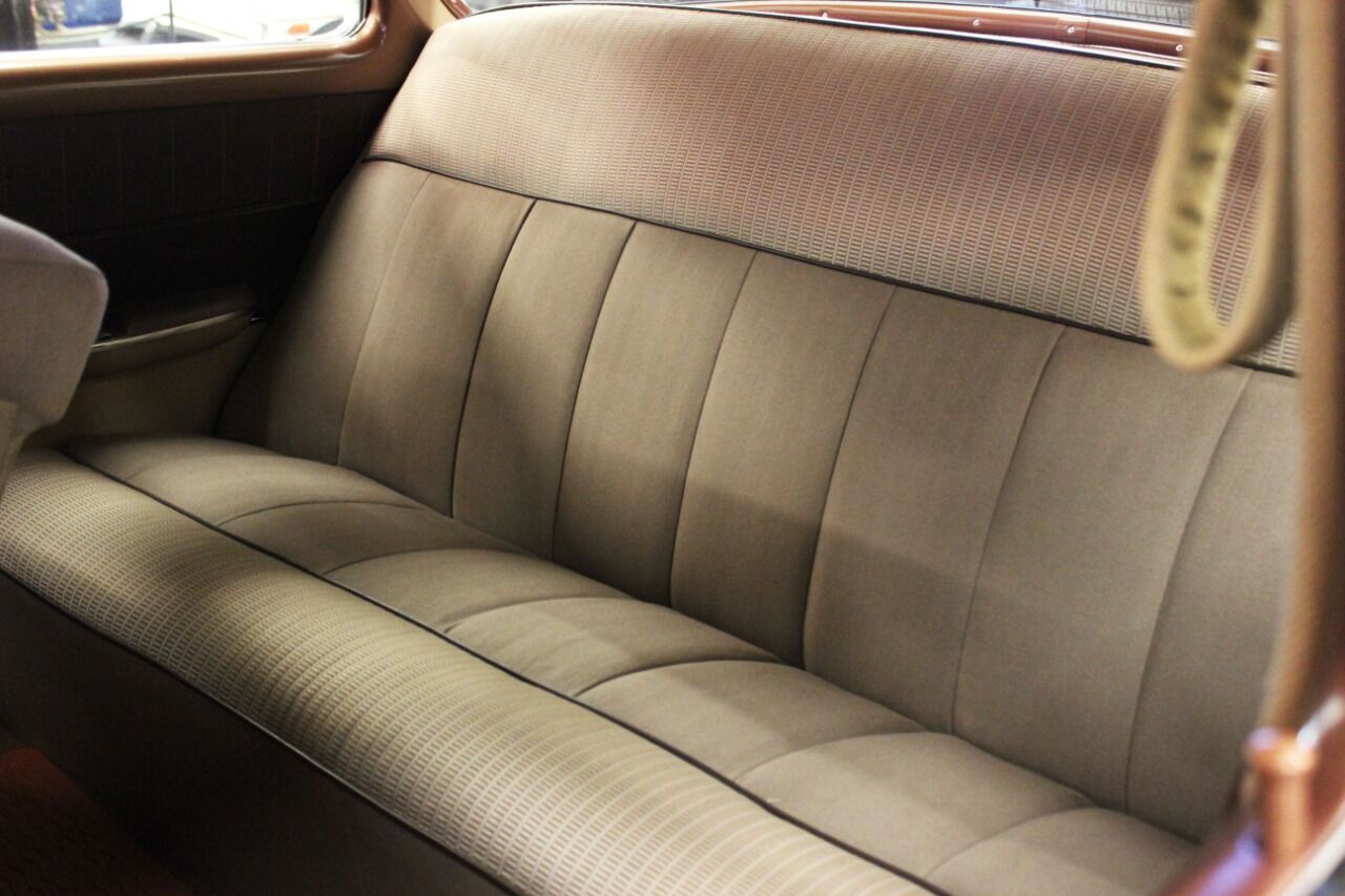 1953 Chevrolet Bel Air 37