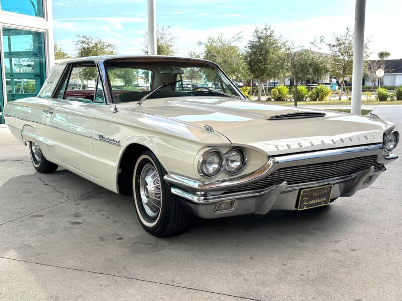 1964 Ford Thunderbird