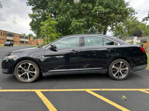 2016 Ford Taurus SEL