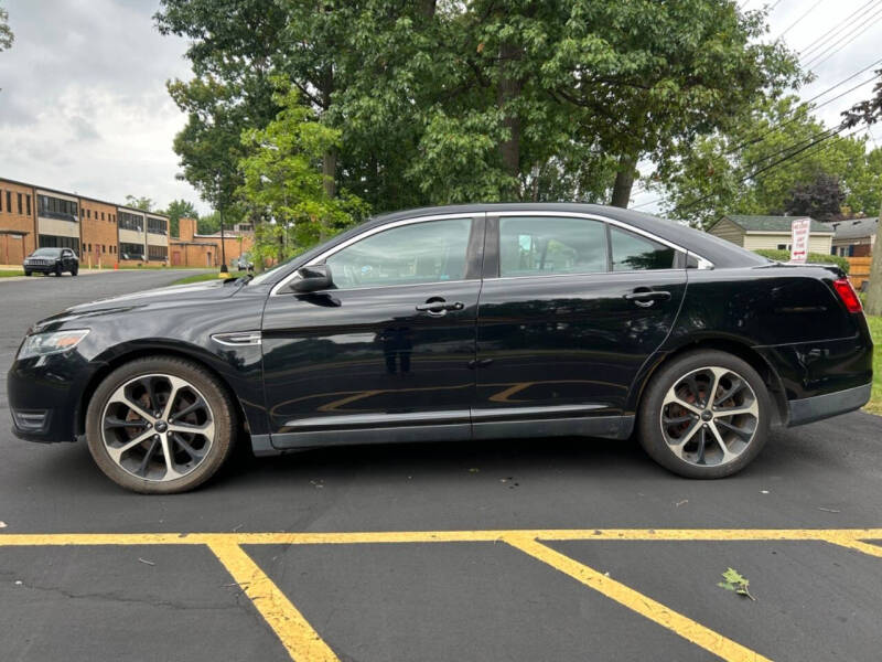 2016 Ford Taurus SEL