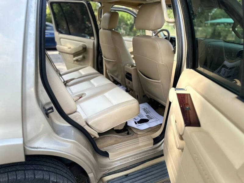 2006 Ford Explorer Limited