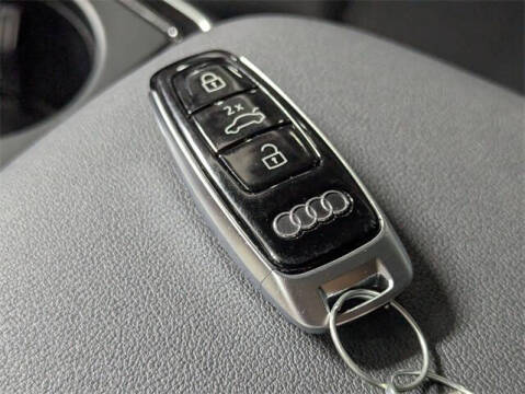 2019 Audi Q8 quattro Premium Plus 55 TFSI