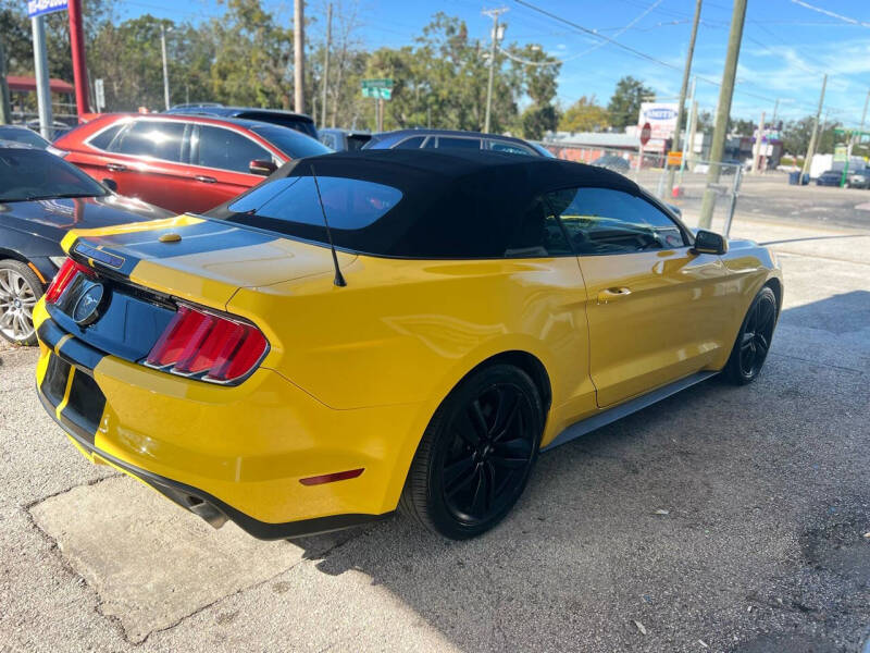 2015 Ford Mustang EcoBoost Premium photo 5