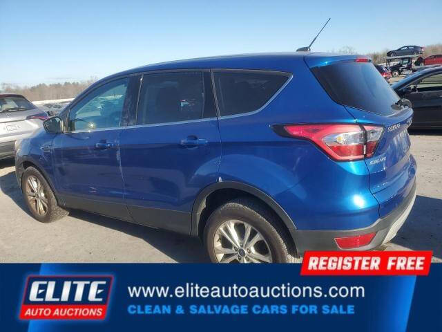 2017 Ford Escape SE