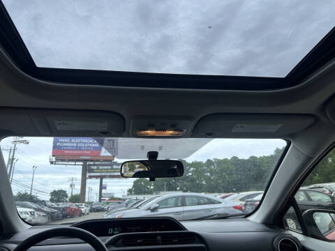 2013 Toyota Prius c Two