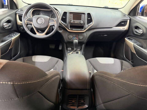 2018 Jeep Cherokee Latitude