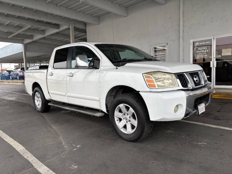 2004 Nissan Titan LE