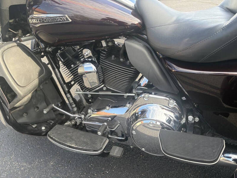 2014 Harley-Davidson FLHTCUTG