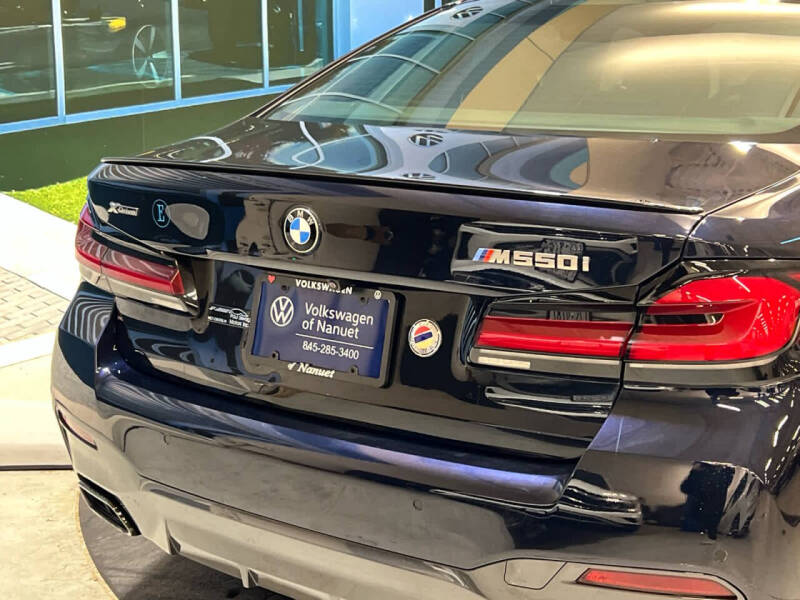 2021 BMW 5 Series M550i xDrive