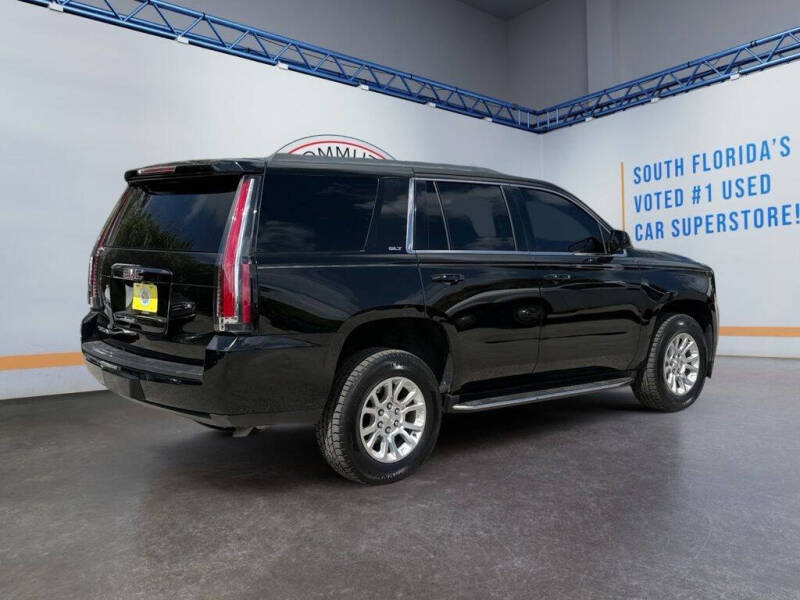 2017 GMC Yukon SLT