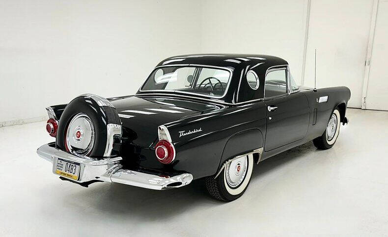 1956 Ford Thunderbird