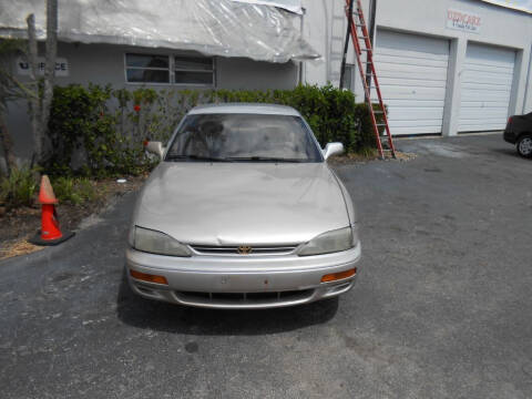 1995 Toyota Camry for sale at Uzdcarz Inc. in Pompano Beach FL