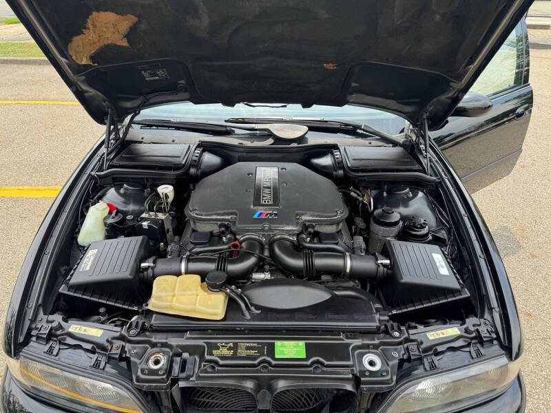 2000 BMW M5