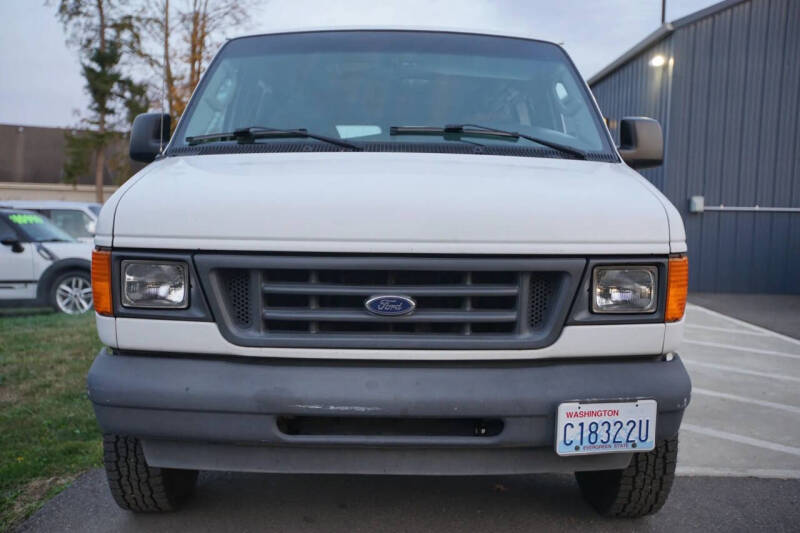 2003 Ford E-Series E-250
