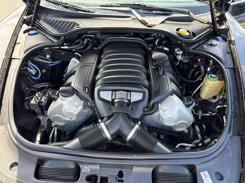 2010 Porsche Panamera 4S