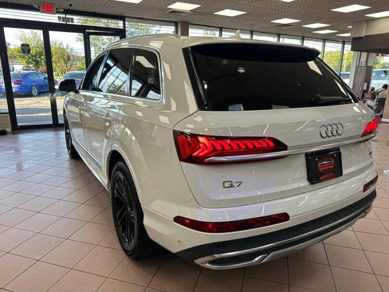 2022 Audi Q7 quattro Premium Plus 55 TFSI