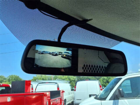 2025 Chevrolet Express 3500