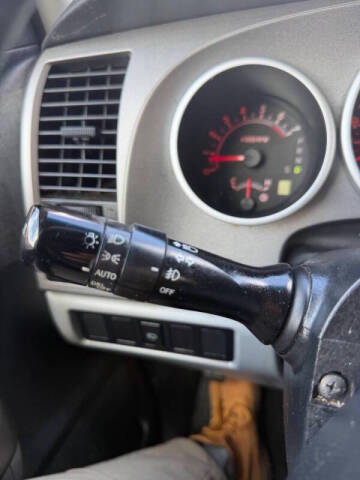 2012 Toyota Sequoia SR5