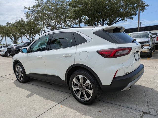 2023 Ford Escape Platinum