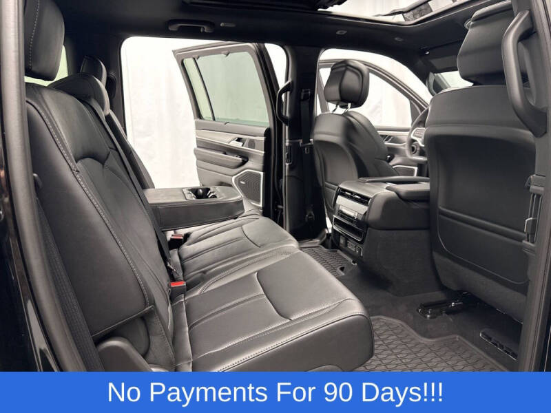 2025 Jeep Wagoneer L Series III