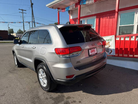 2016 Jeep Grand Cherokee Laredo