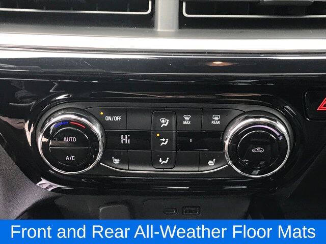 2025 Chevrolet Trax RS