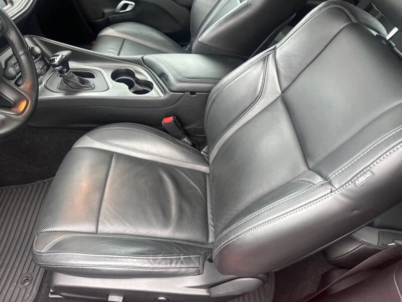 2023 Dodge Challenger SXT