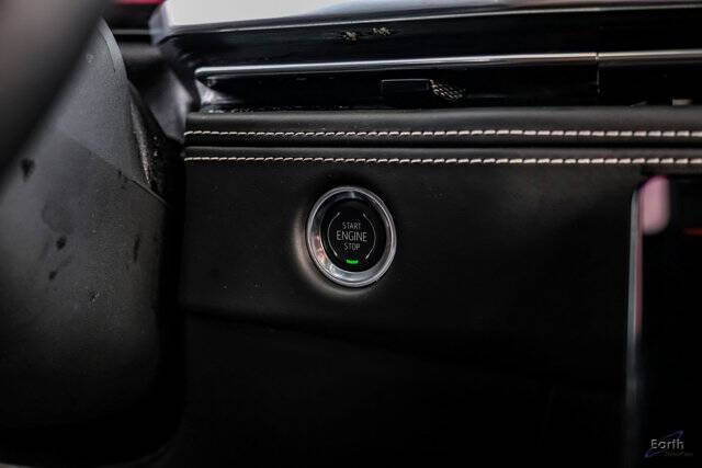 2025 Cadillac Escalade-V