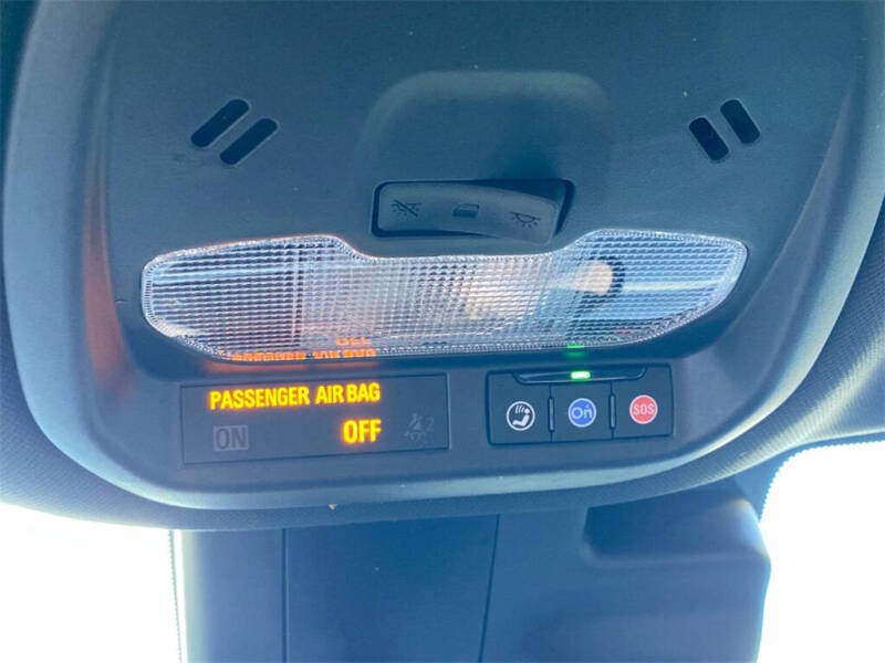 2025 Chevrolet Trax RS