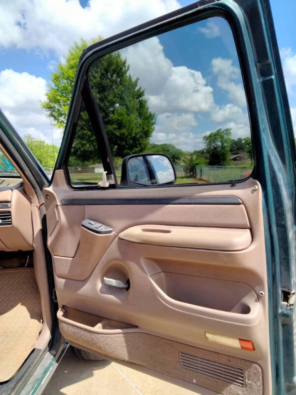 1993 Ford Bronco Eddie Bauer