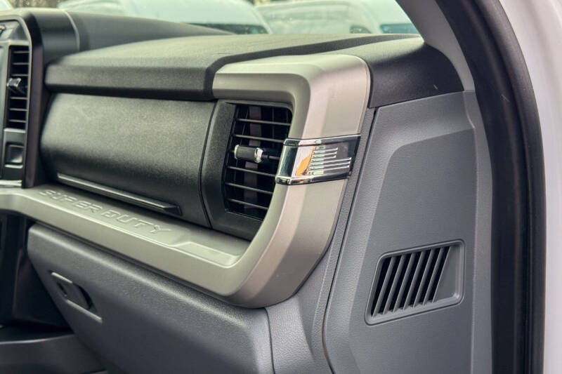 2024 Ford F-250 Super Duty XL