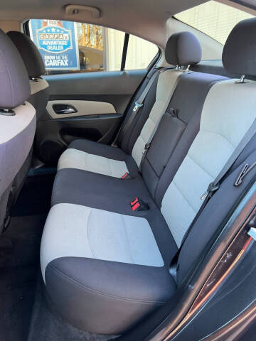 2014 Chevrolet Cruze LS Auto