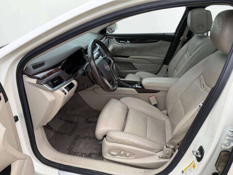 2013 Cadillac XTS Luxury Collection
