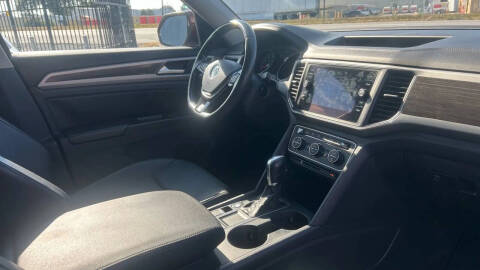 2018 Volkswagen Atlas V6 SE