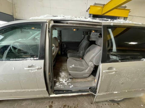 2006 Toyota Sienna LE 7 Passenger