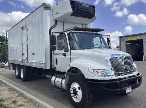 2018 International DuraStar 4400