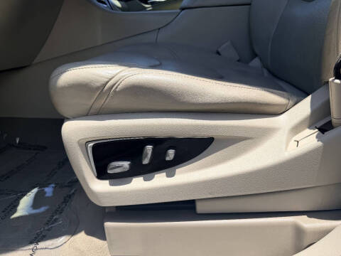 2017 Cadillac Escalade Premium Luxury