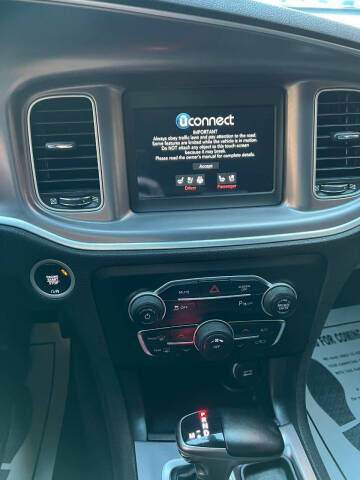 2021 Dodge Charger SXT