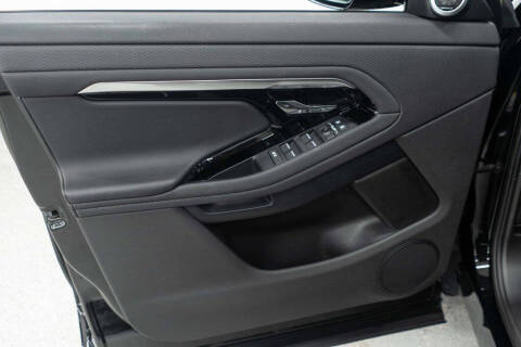 2023 Land Rover Range Rover Evoque P300 R-Dynamic HST