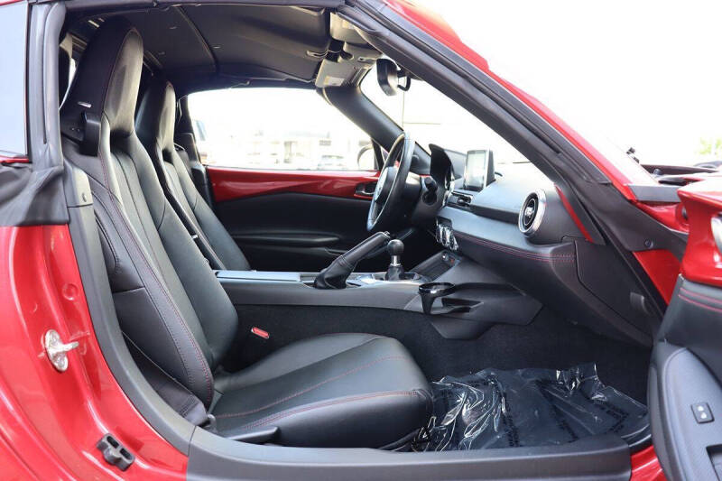 2017 Mazda MX-5 Miata RF Grand Touring